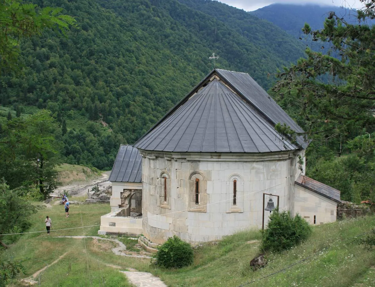 სხალთის ეკლესია