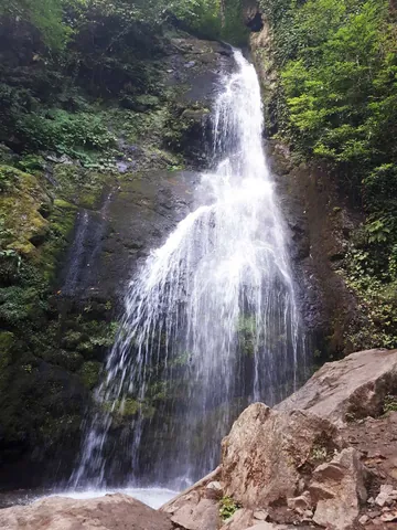 Tsablnar waterfall