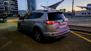 Toyota RAV4 2017 — photo 6